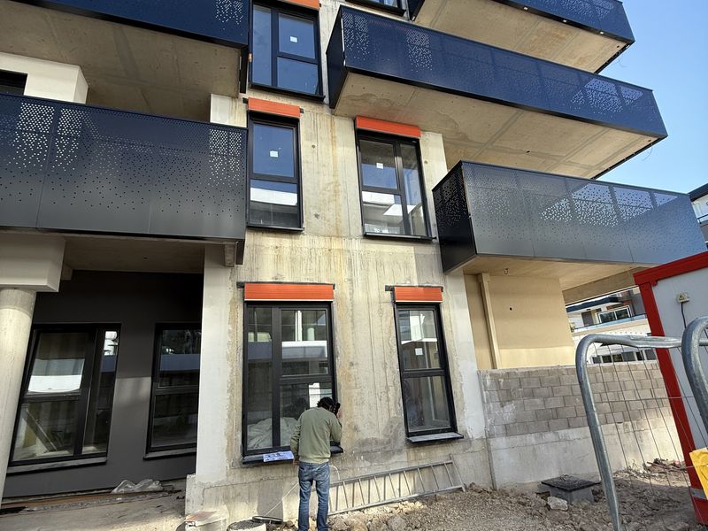 Façades en travaux à Scy-Chazelles